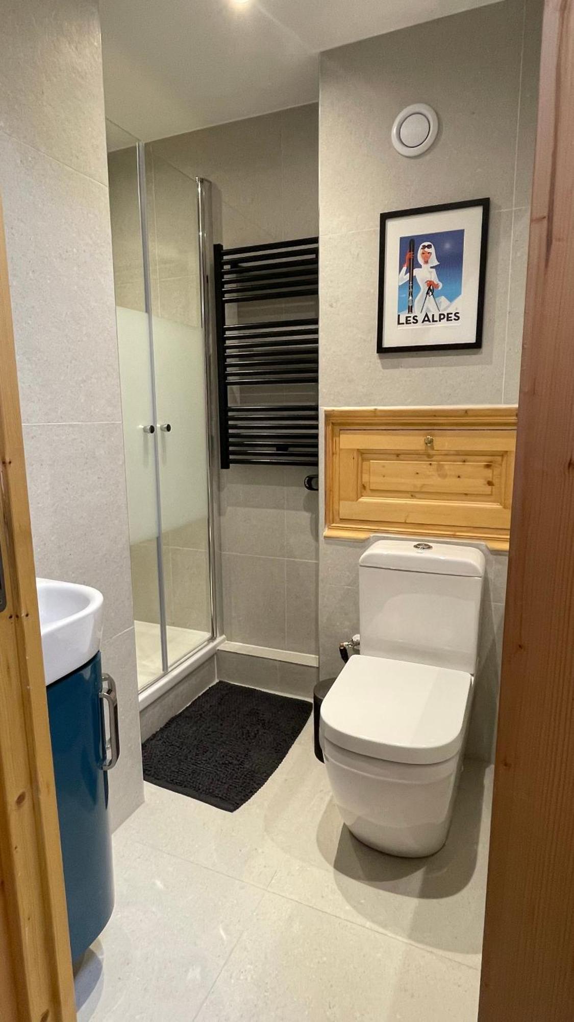 Meribel Centre La Chaudanne, Real Ski In And Out, 3 Bedrooms 2 Bathrooms Newly Renovated, Chalet L'Eperviere Exterior photo